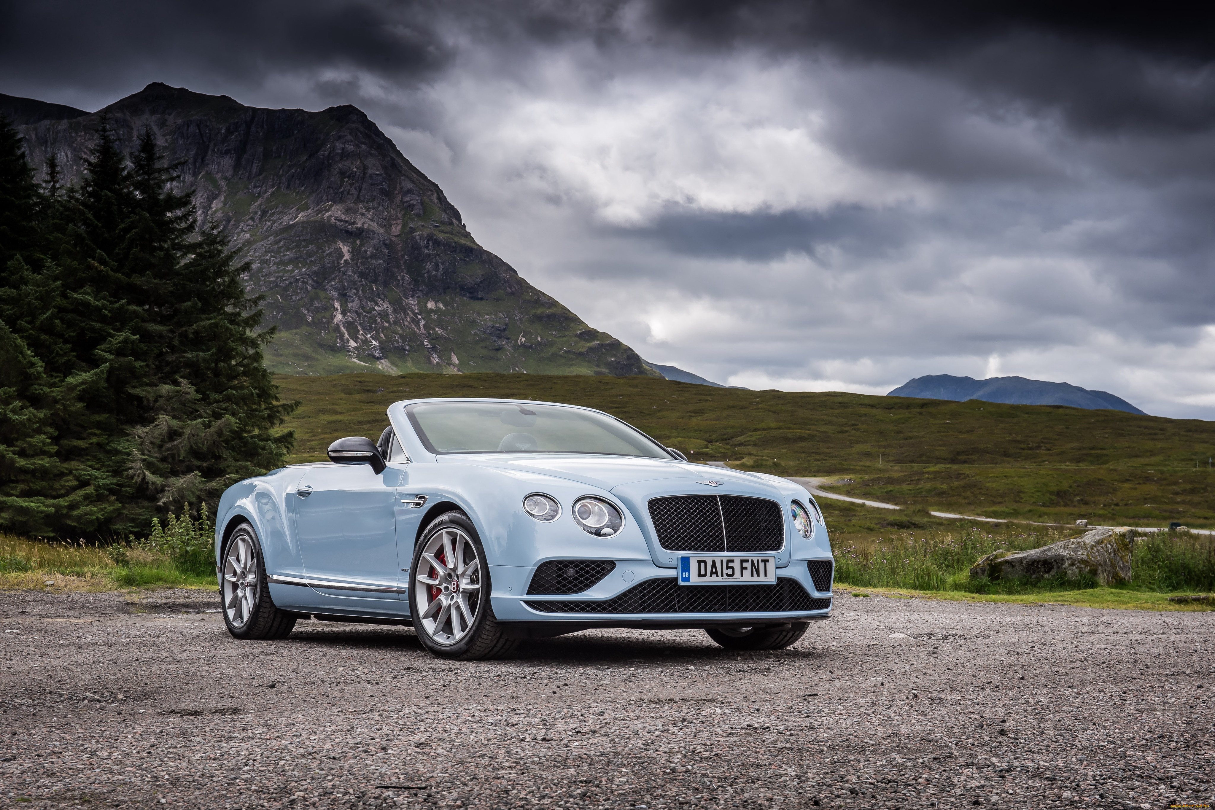 Bentley gt Cabriolet v8